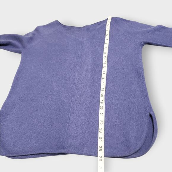 Neiman Marcus Womens Cashmere Sweater Periwinkle Blue Sz Lg *FLAWED* - Picture 12 of 14